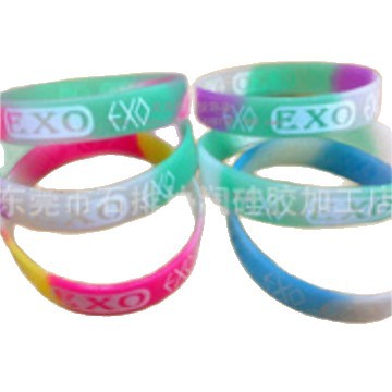 Hot Selling Printed English Letters Luminous Silicone Bracelet Event Gift Fluorescent Luminous Rubber Sports Bracelet Jewelry