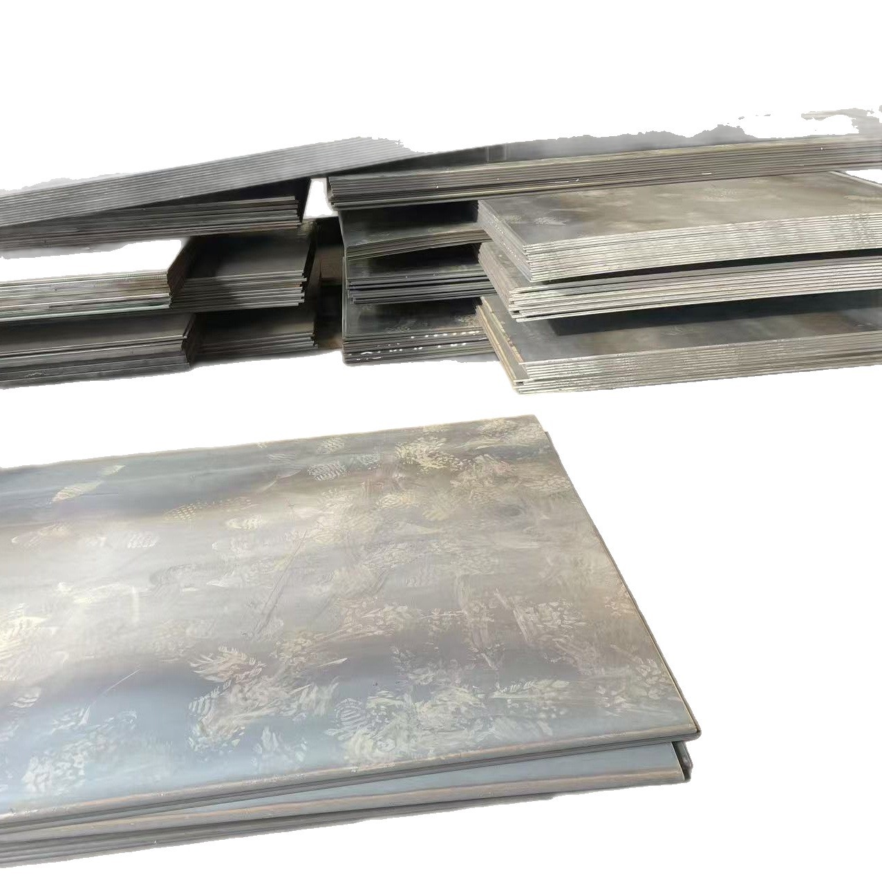 In-Stock Q235 Q355B Flat and Medium-Thick Steel Plates in Various Specifications, Available for Processing, Cutting, Drilling, and Bending, Direct Supply from Stock