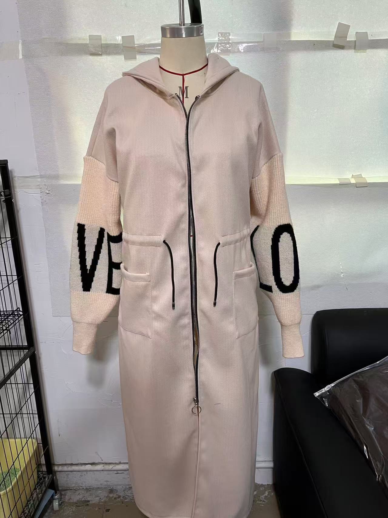 Качественный новый независимый ветровка и свитер для женщин на осень и зиму 2024 года из Европы и Америки с длинным капюшоном