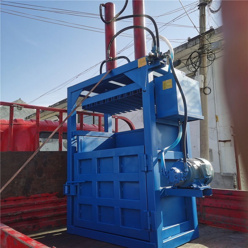 Small Vertical Hydraulic Waste Paper Baler Plastic Film Woven Bag Baler Mineral Water Bottle Flatting Machine