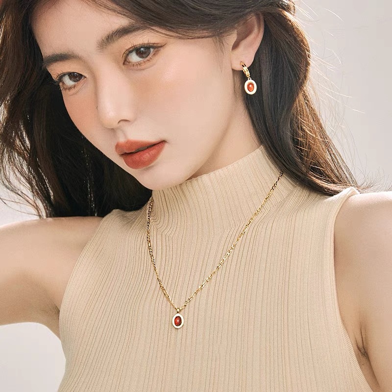 EVESENSE Original Monica Series Vintage Red Agate Earrings Fritillaria High-grade Light Luxury Niche Design Earrings