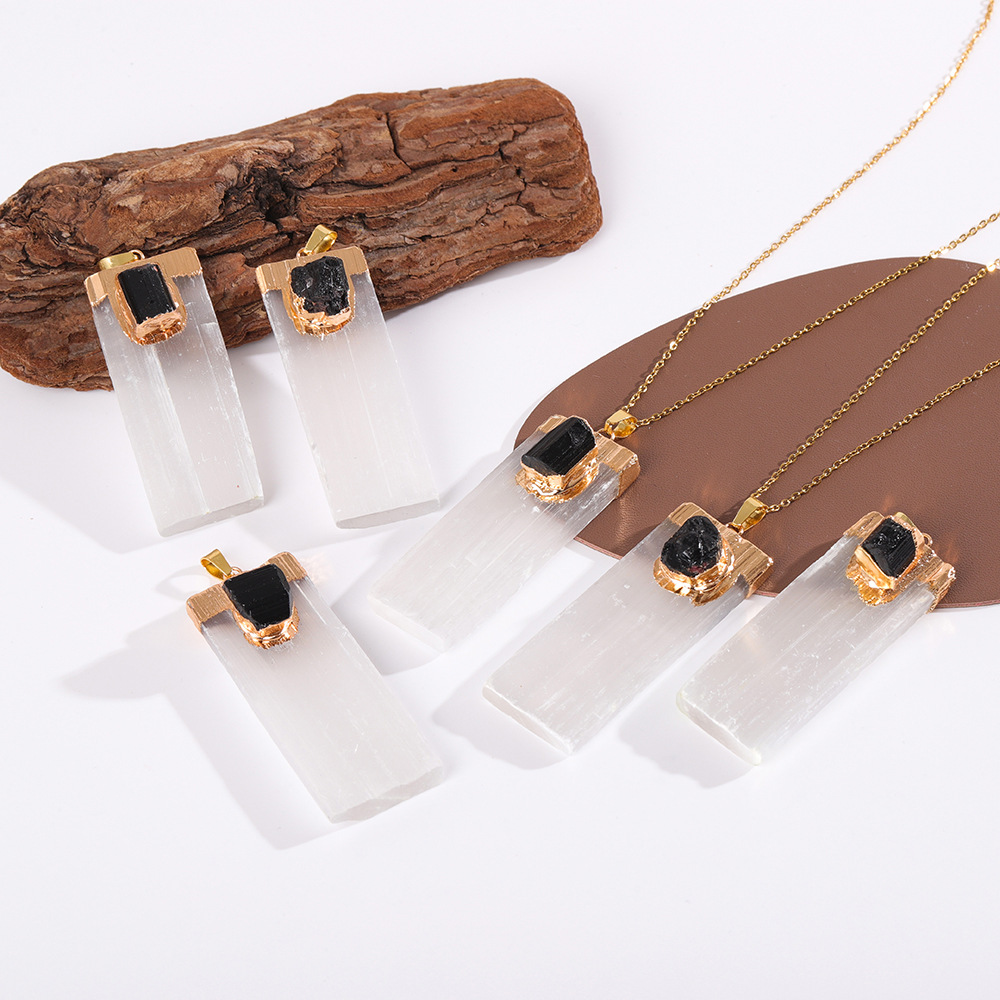 Трансграничная натуральная белая гипсовая инкрустированная подвеска черный турмалин электролитное квадратное необработанное каменное ожерелье европейская и американская DIY ювелирные украшения
