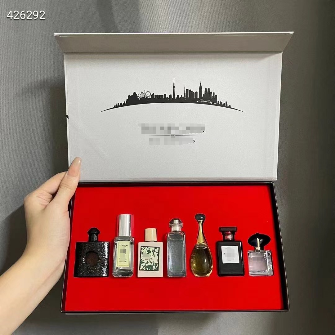 Big Brand Perfume Set, Seven-Piece Set, Long-Lasting Light Fragrance Set, Gift Box, Birthday and Christmas Gift, Souvenir Gift