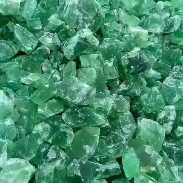 Factory wholesale green fluorite raw stone aromatherapy stone expansion stone bonsai decorative ornaments crystal gravel