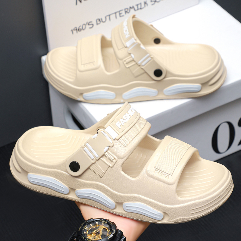 Men's Slippers for Outer Wear 2025 New Sandals for Men Driving Soft-Soled Beach Shoes Summer Sports Slippers for Men