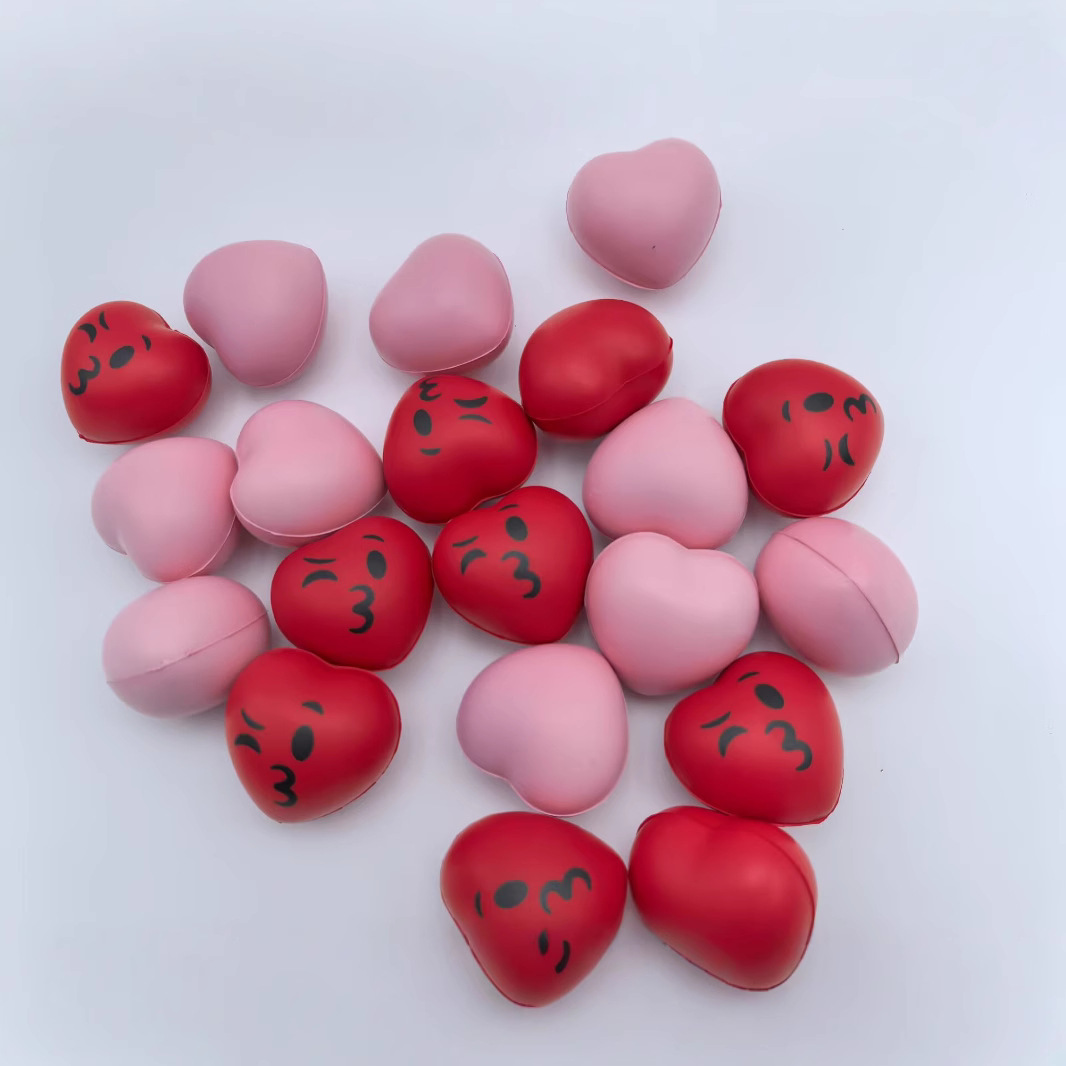 Cross-border Amazon 4cm love stress ball sponge ball rehabilitation ball grip ball foam toy gift combination ball