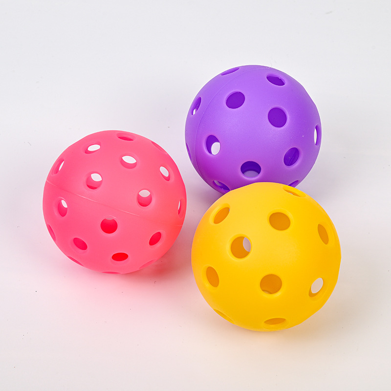 Tpe Pickleball 26-Hole Indoor Training Ball Multi-Color Injection Molded Multi-Hole Hole Ball Sports Pickleball Pickleball