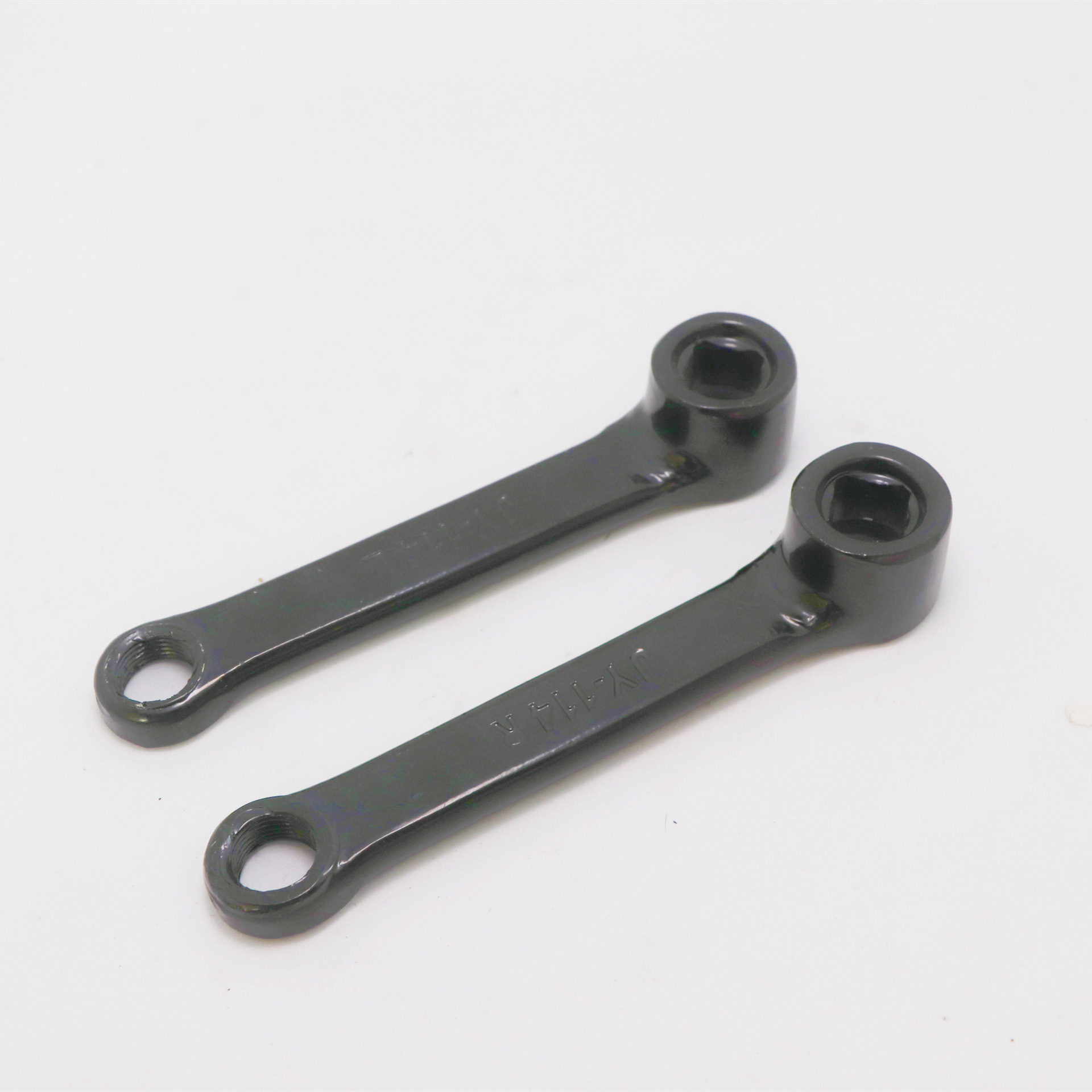 Factory electric car 114 crank battery car turn 89/102/127 crank pedal connection bicycle accessories