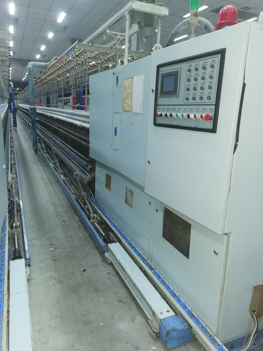 Manufacturers Sell Used Warp and Weft 1520 Spinning Frame 27 2011 Produced 1008 Spindles New Transformation Set Take-Up Machine
