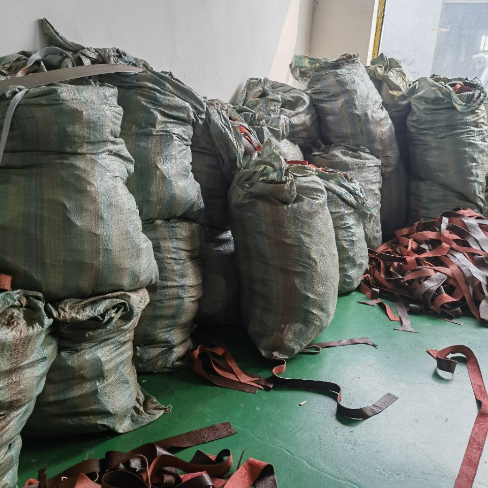 Genuine leather scrap leather piece thickened cowhide leather leather piece handmade leather piece head layer cowhide leather piece wholesale leather