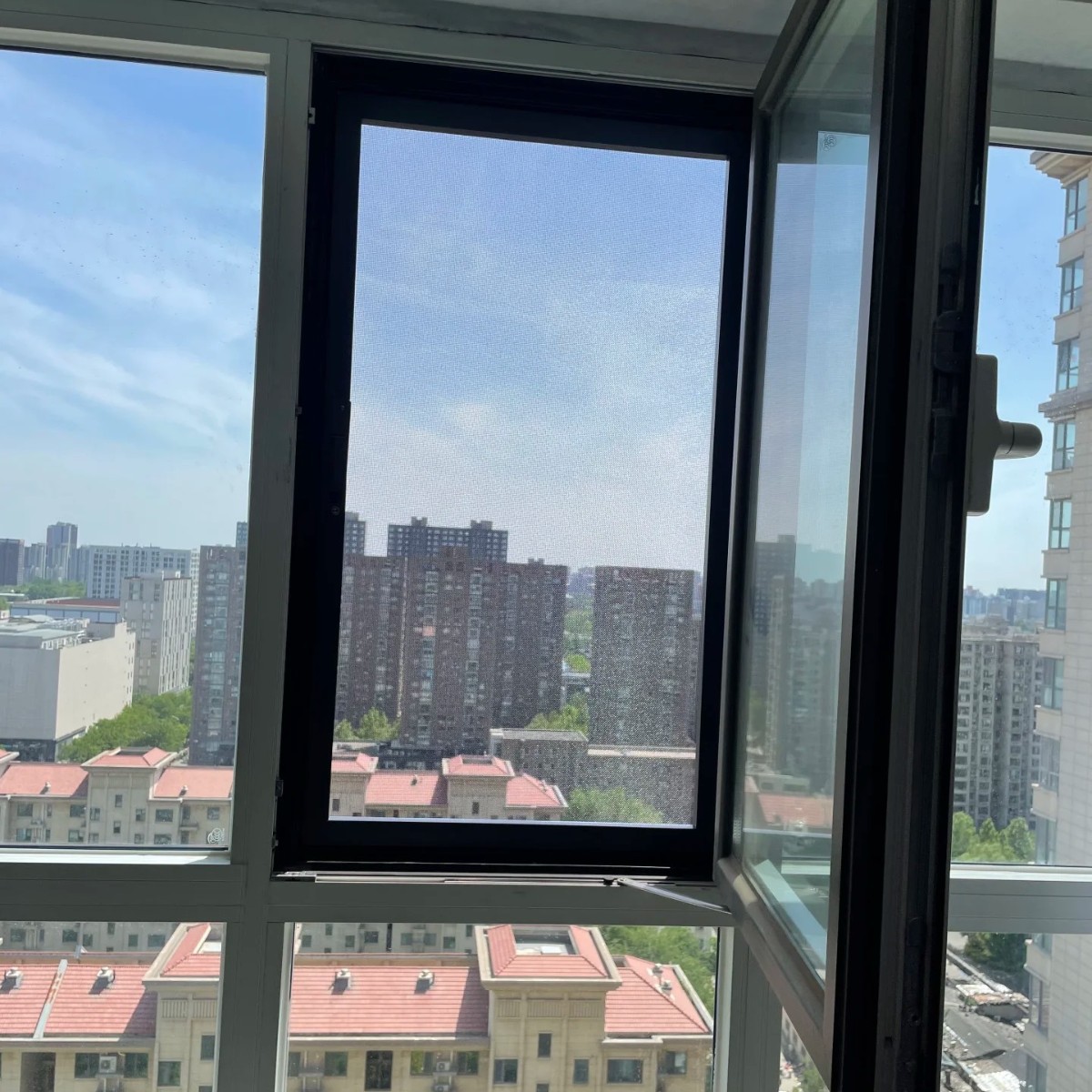 Wholesale 304 stainless steel screen anti-falling privacy home anti-mosquito and anti-mouse anti-theft diamond screen screen