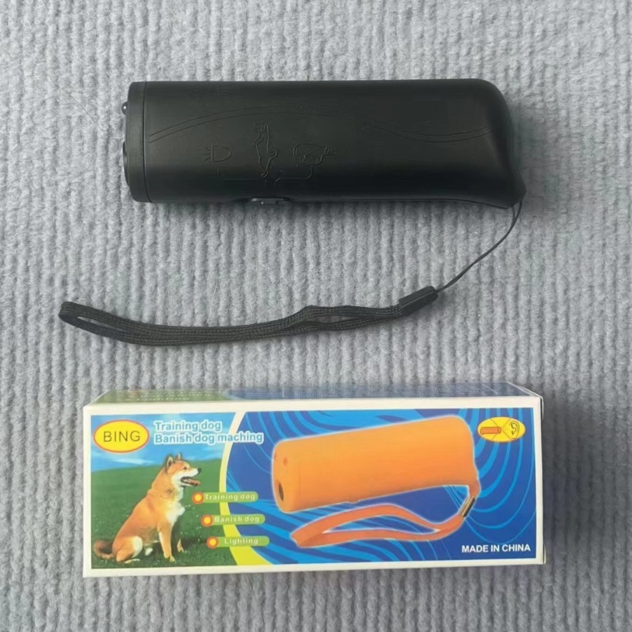 Amazon's Best-Selling Led Ultrasonic Single-Head and Double-Head Dog Training Device Portable Bark Stopper Outdoor Dog Repellent Cross-Border