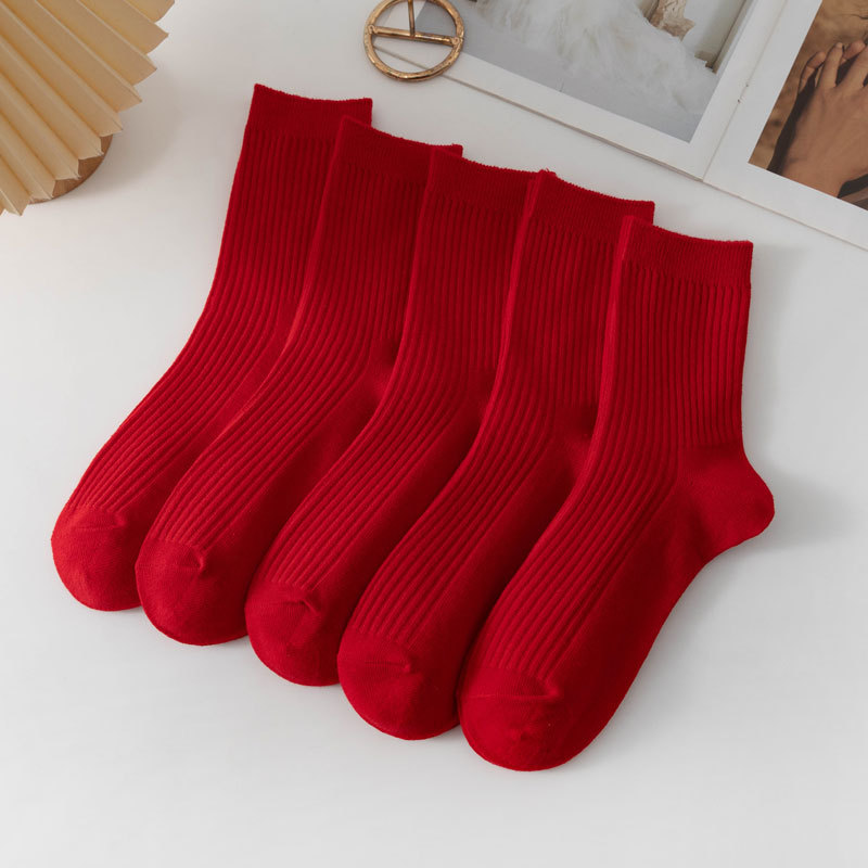 Red socks cotton men's and women's tube socks this year cotton sweat-absorbent deodorant red socks embroidered cotton socks autumn and winter wholesale