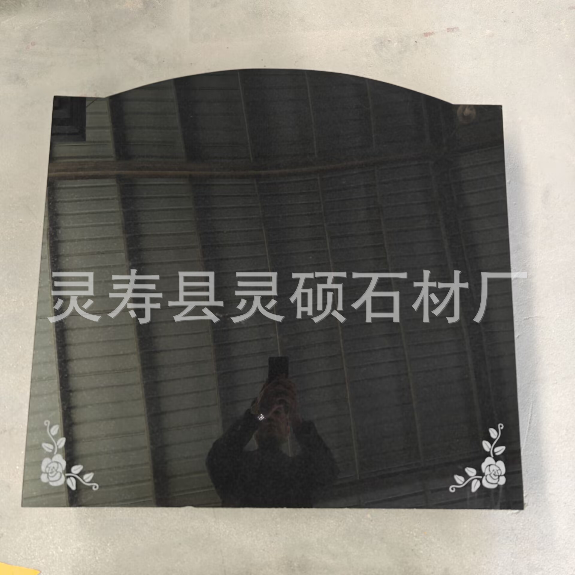 Поставки черных каменных надгробий из Шаньси, цена гравировки китайского черного гранита