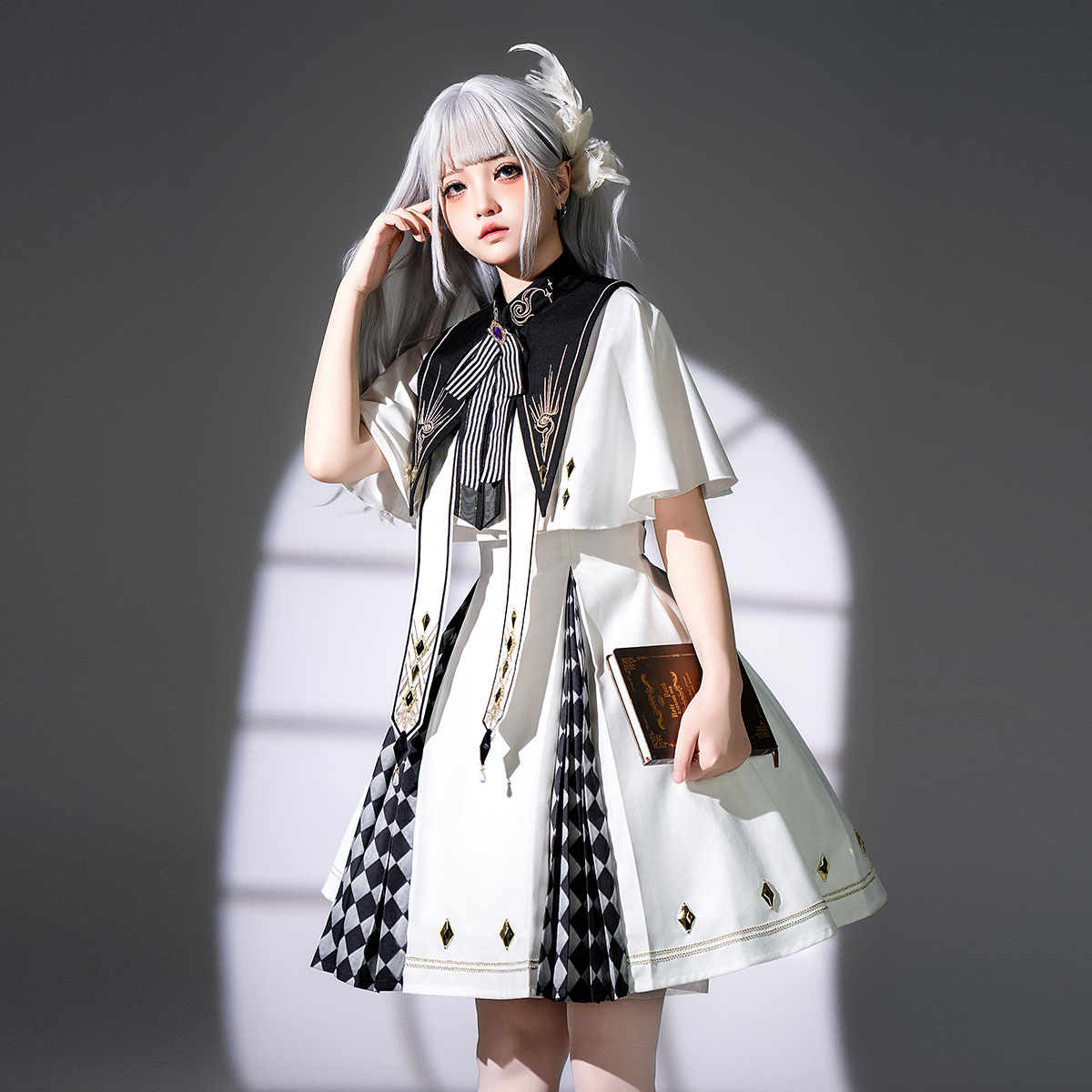 Bear Fun Sauce Original Real Eyes Lolita Female Lolita Fake Collar Cloak Slip Skirt Daily suit 7284