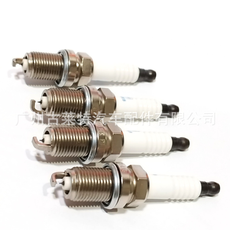 Factory Wholesale Suitable for 22401-2J200 Common Spark Plug/short Spark Plug Quality Assurance Spark