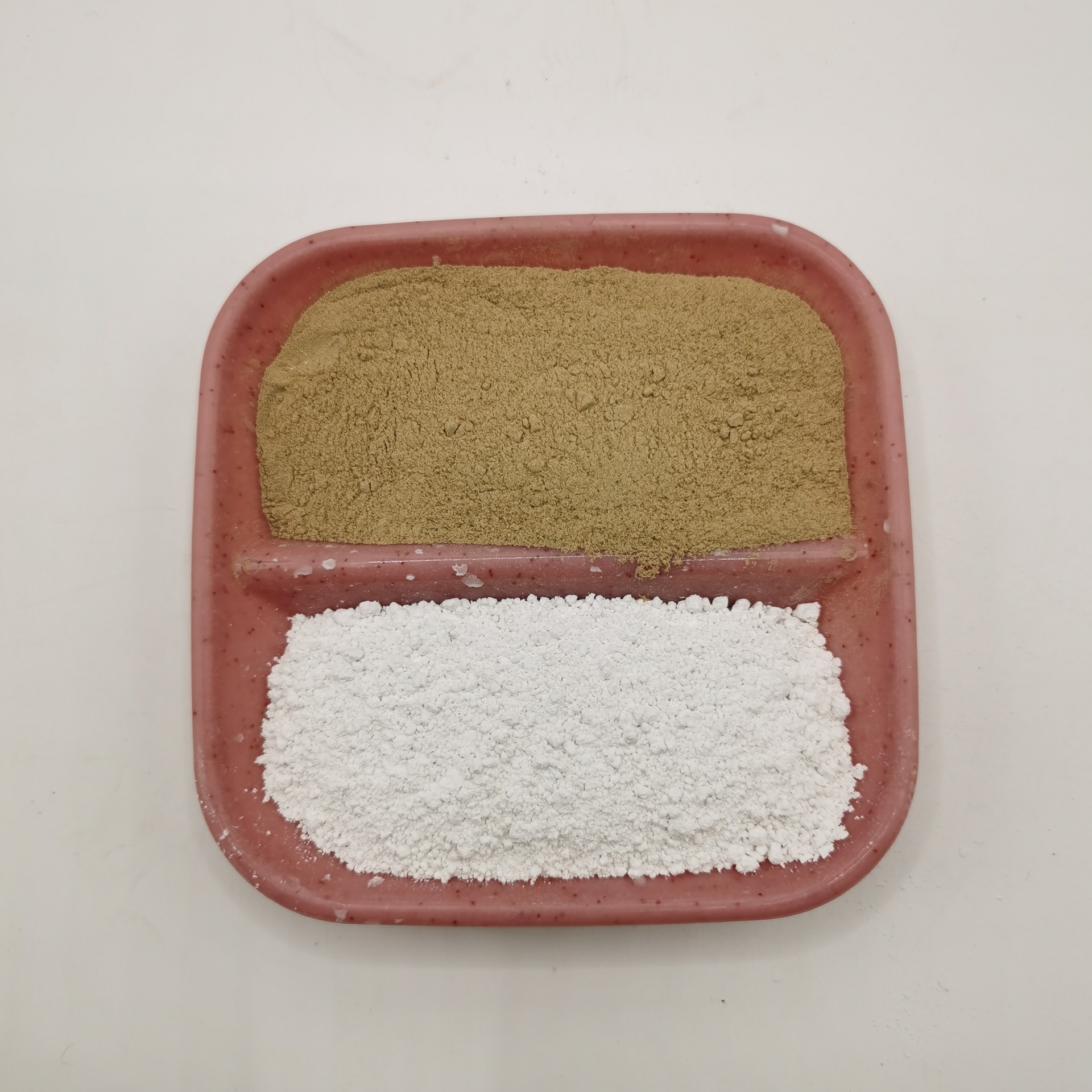 Manufacturer Supplies Bentonite Soil Feed Agricultural Carrier Bentonite Soil Soil Improvement Clinoptilolite Powder Large Quantity Price