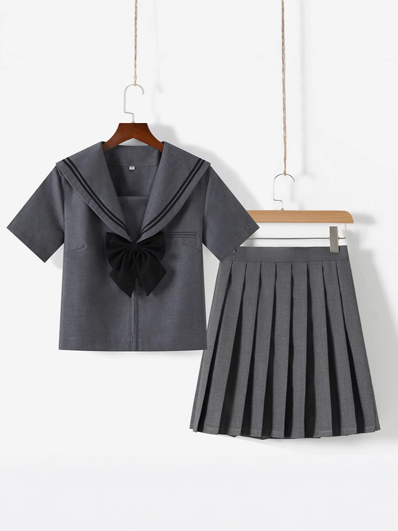 Factory on behalf of the package after-sales gray two jk uniform sailor suit jk school for the sense of pleated skirt jk suit jk skirt genuine