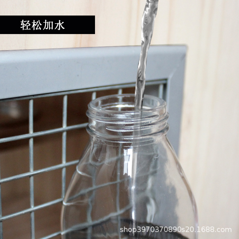 Factory wholesale Totoro firing pin water feeder hedgehog rabbit hanging kettle leak-proof built-in water dispenser pet supplies