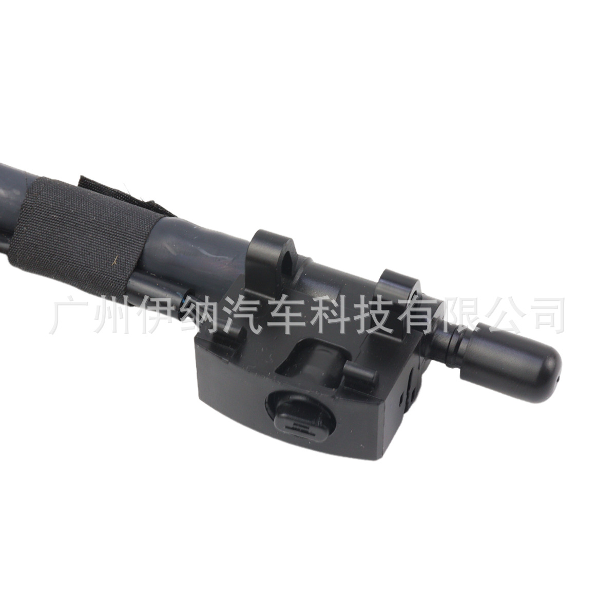 1768600192 1768600092 Suitable for Mercedes-Benz Front Windshield Hood Water Nozzle with Heating