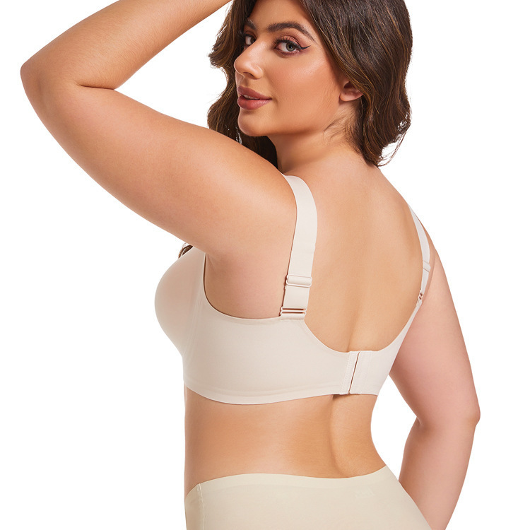 Foreign Trade Soft Support Big Chest Underwear Women's Traceless Deep V Thin No Steel Rings Bra Push-up Comfortable chubby girl Bra
