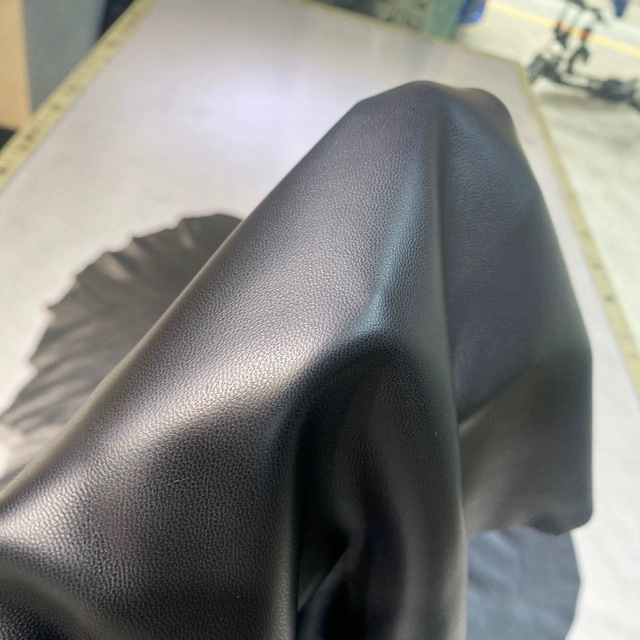 0.8-1.0mm whole sheepskin leather top layer sheepskin leather clothing fabric handbag material shoe material leather goods