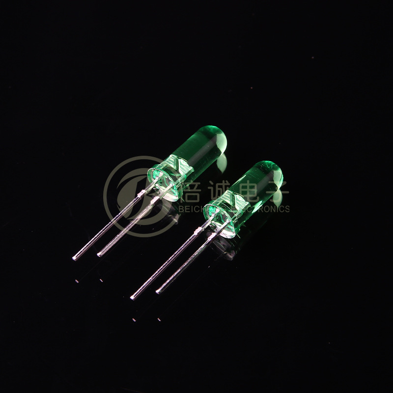 Factory wholesale 12.5mm high glue 5mm round head LED light-emitting two-pole lamp direct plug lamp beads 5 high colloid LED lamp