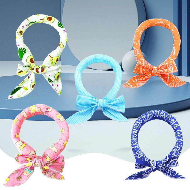 Summer cartoon pet ice scarf cat dog cooling pet ice scarf Japanese and Korean ice scarf