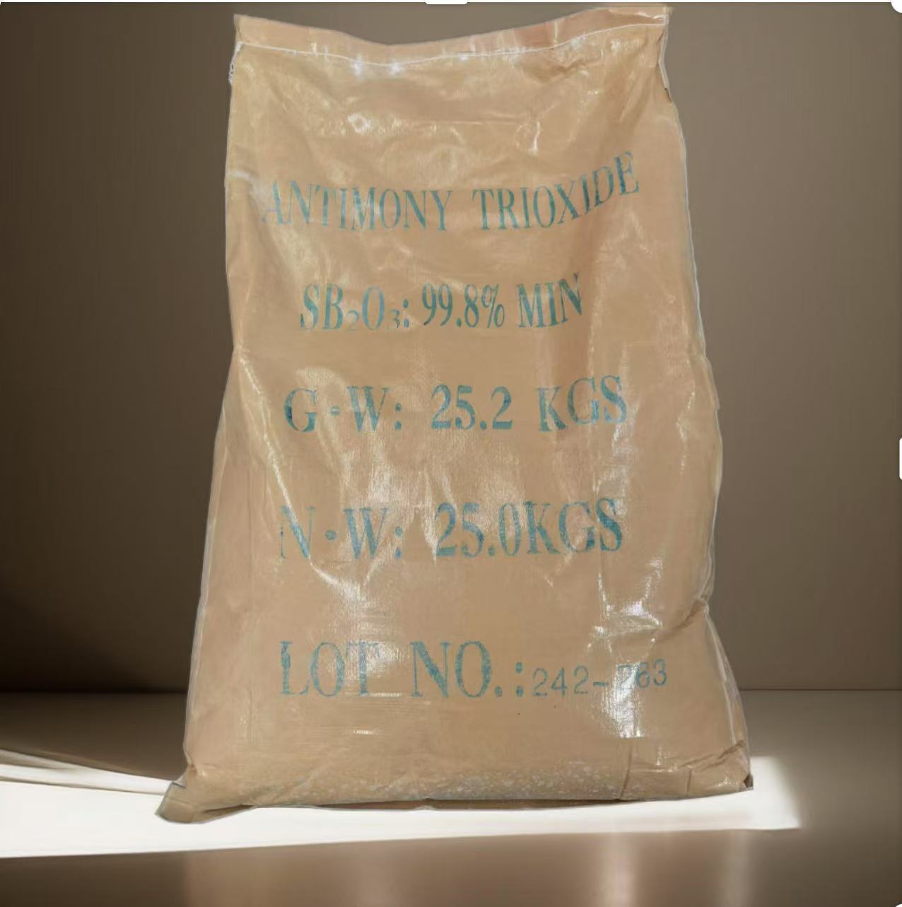 Ultra-Fine Antimony Trioxide Flame Retardant, Antimony Oxide Industrial-Grade Fireproof Material, Rubber Antimony Trioxide Industrial-Grade High-Efficiency