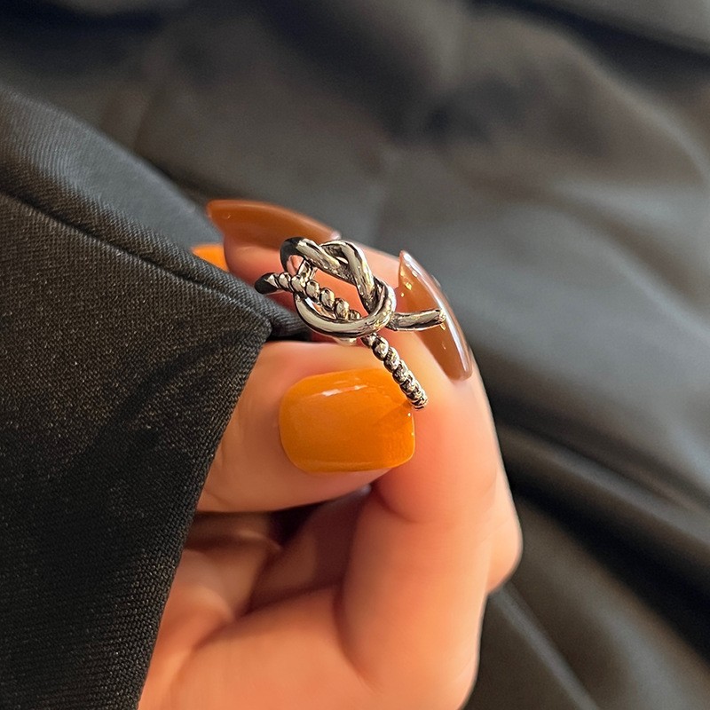 Distressed Ring Hip Hop Style Ring Women's Creative Personalized Artistic Retro Finger Ring Punk Style Chain Thai Silver Accessories