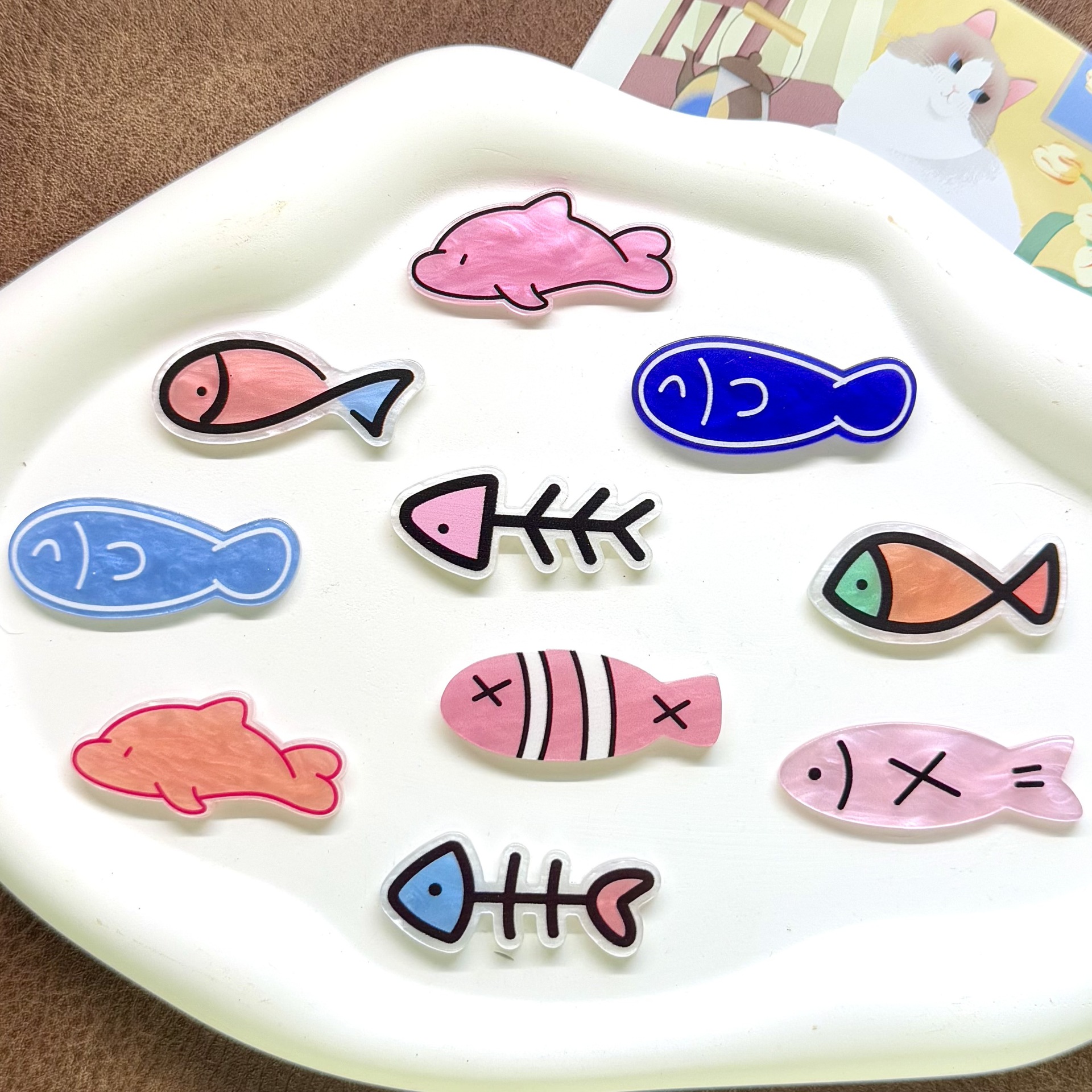 Акриловые мультяшные водные рыбы, милые DIY заколки, брошки, магнитные стикеры, мелкие аксессуары
