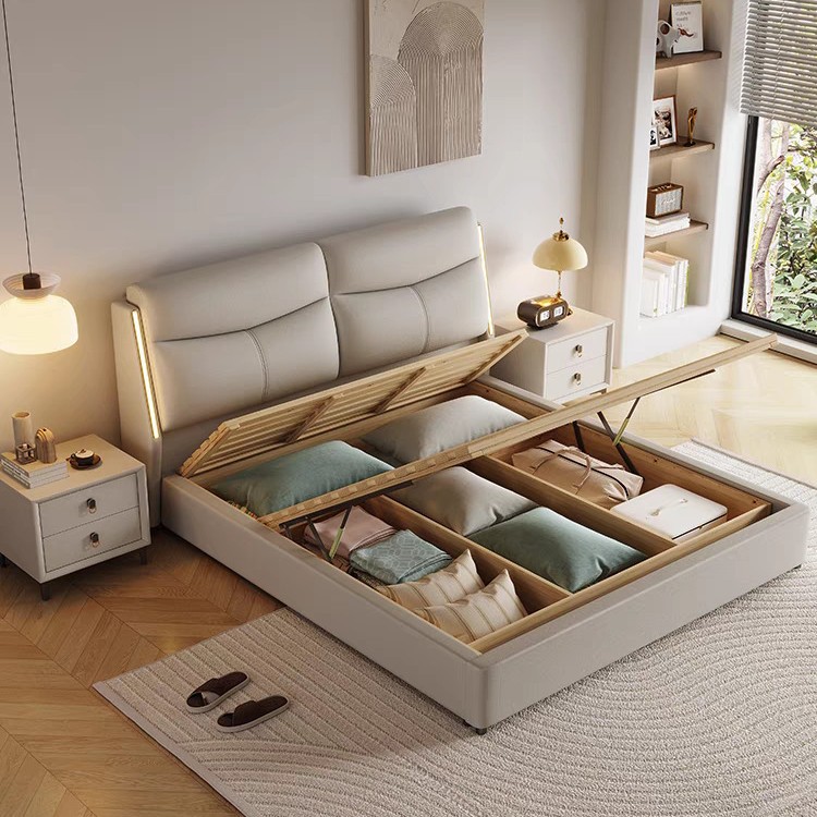 Genuine Leather Bed for Master Bedroom with Light, Double Bed 1.8m Modern Simple Bed, Wedding Bed, Soft-Up, High-End, Elegant Storage Bed