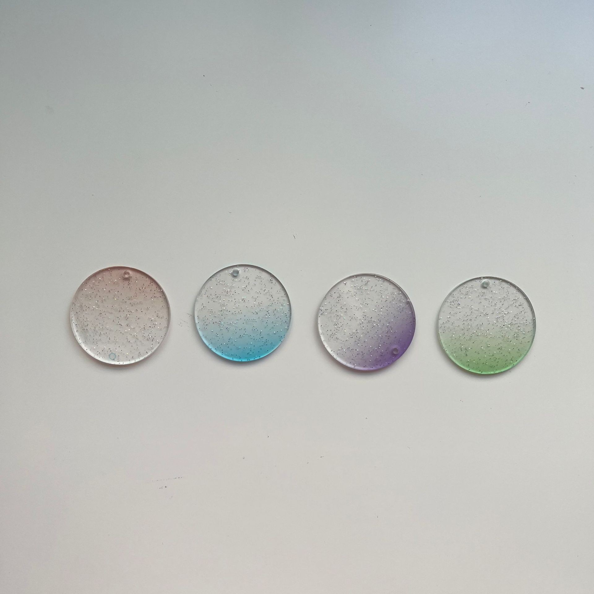 Glitter gradient goo card acrylic sheet plexiglass blank keychain transparent DIY round disc pendant
