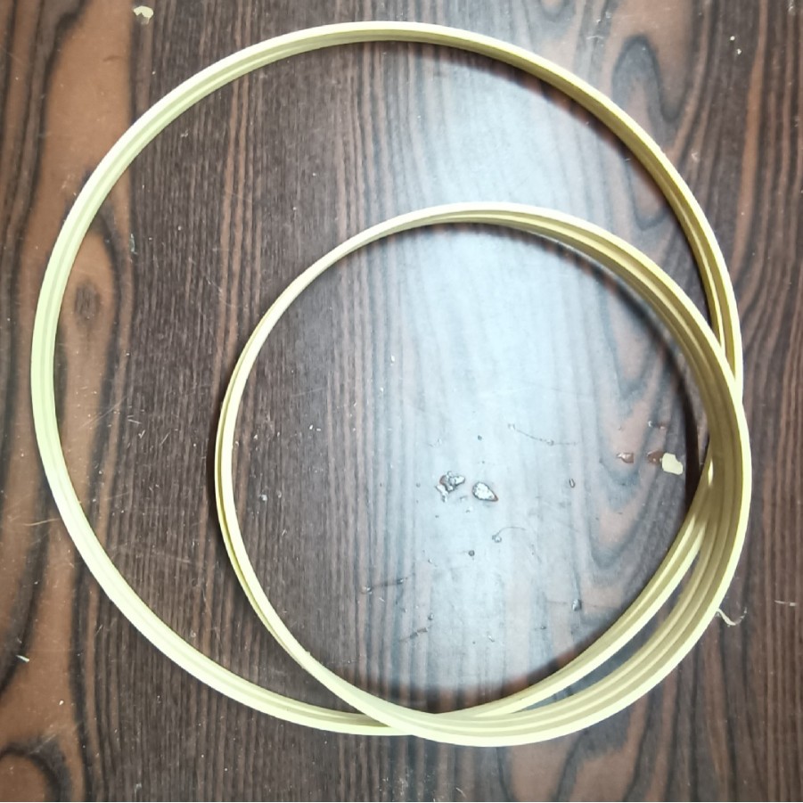Bamboo Hoop Source Manufacturer for Fine Rolling Lanterns, Bamboo Weaving DIY Intangible Cultural Heritage Hydrangea Lantern Materials, Bamboo Hoops for Intangible Cultural Heritage Handicrafts