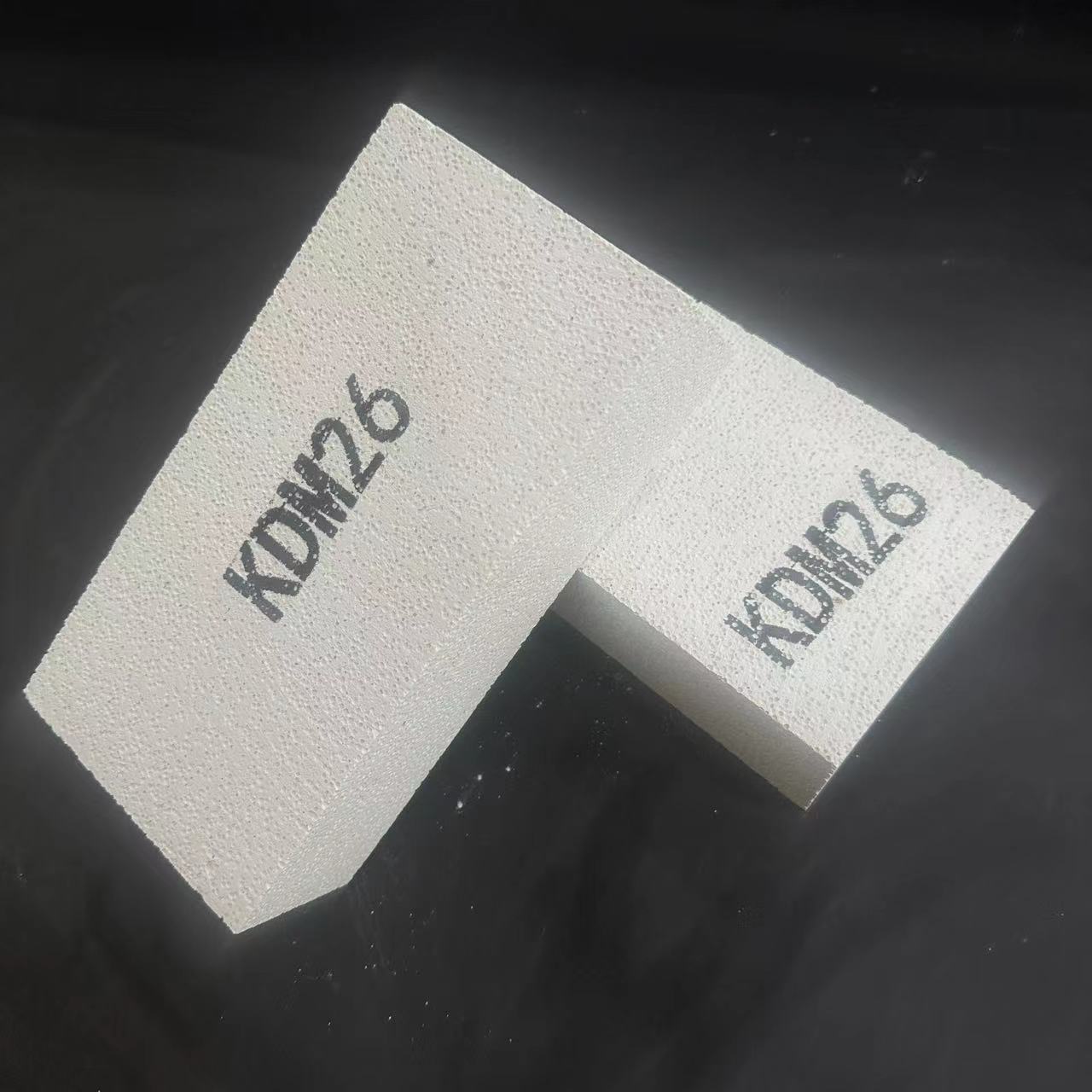 Jm23-30 Mullite Lightweight Insulation Brick Alumina New Material Hollow Ball High Temperature Resistant Corundum Refractory Brick