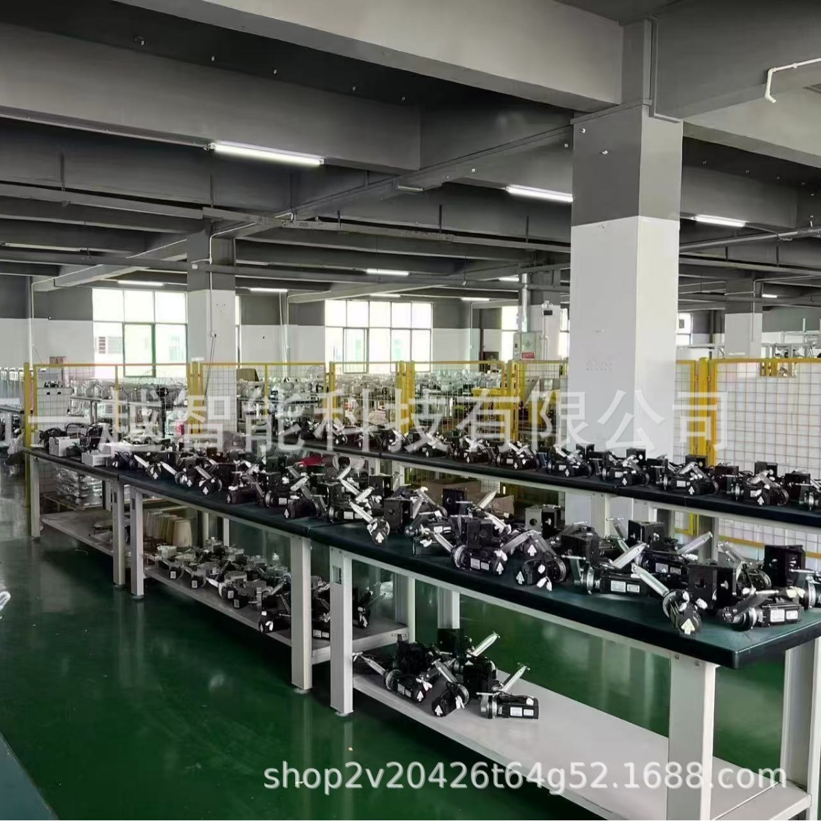 M300 Intelligent Workstation Visual Plating Manipulator Spider Hand Parallel Robot Suitable for Multiple Industries