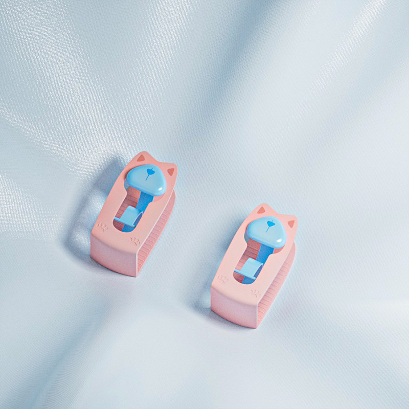 Needle-free quilt holder seamless non-hurt quilt universal anti-running quilt artifact cartoon quilt clip bed sheet quilt cover button