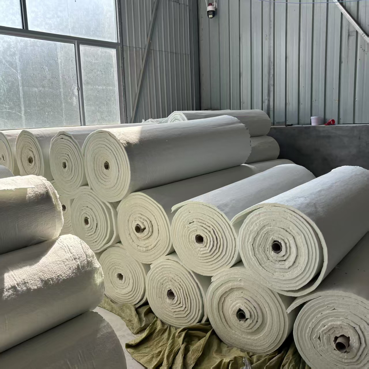 Nano Aerogel Felt Fireproof Insulation Felt High Temperature Resistant Silica Aerogel Felt Fiberglass Aerogel Felt