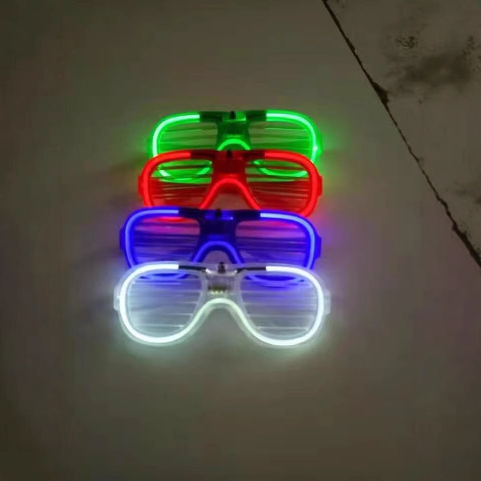Factory Direct Wholesale LED Light up and Shine.cold Light Blinds Glasses,prom.bar Party Etc.large