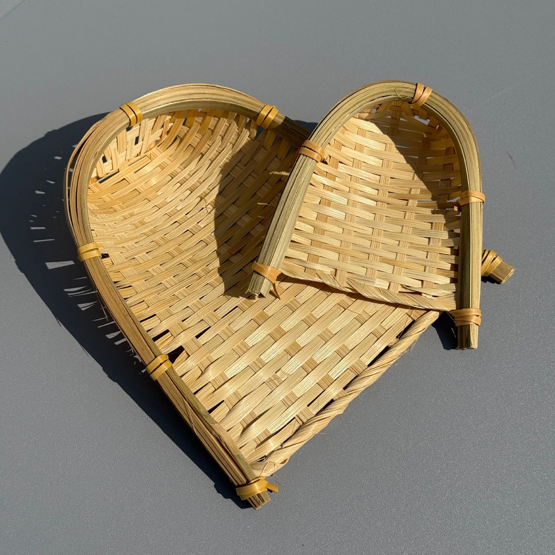 Bamboo Woven Dustpan Mini Woven Decorative Props Hotel Dustpan Agricultural Dustpan Trendy Small Open Dustpan