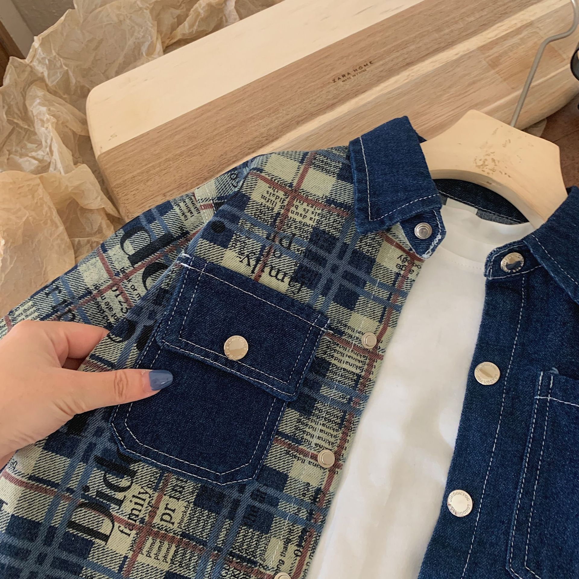 Children's Denim Jacket 2025 Bangcheng Autumn Style Korean Plaid Splicing Denim Shirt for Boys and Middle-Aged Kidsren F0309