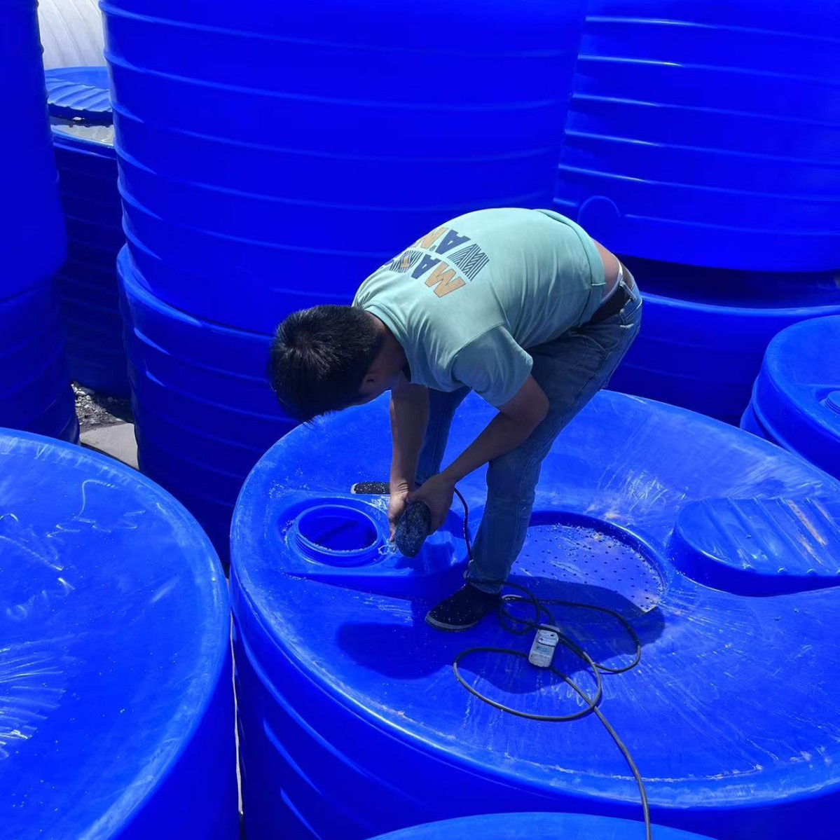 Supply Fire Water Storage Barrel Forest Fire Water Tank 1 Ton 2 Tons 3 Tons 5 Cubic Meters Outdoor Anti-Aging Rainy Day Self-Storing Rainwater