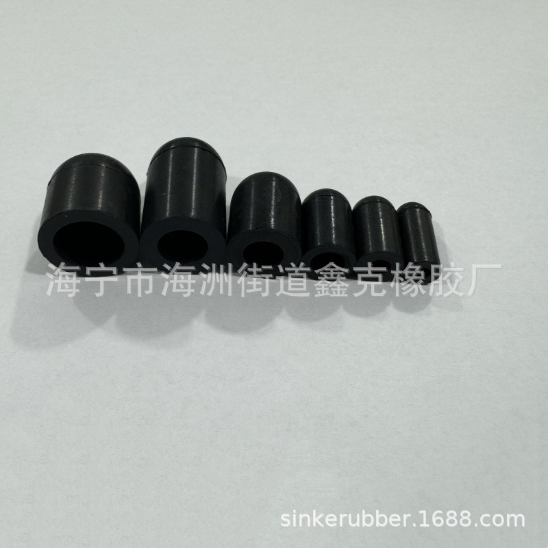 The Manufacturer Produces a Variety of Rubber Protective Sleeves, Nut Protective Rubber Sleeves, Round Pipe Rubber Sleeves, and Various Sizes Can Be Made