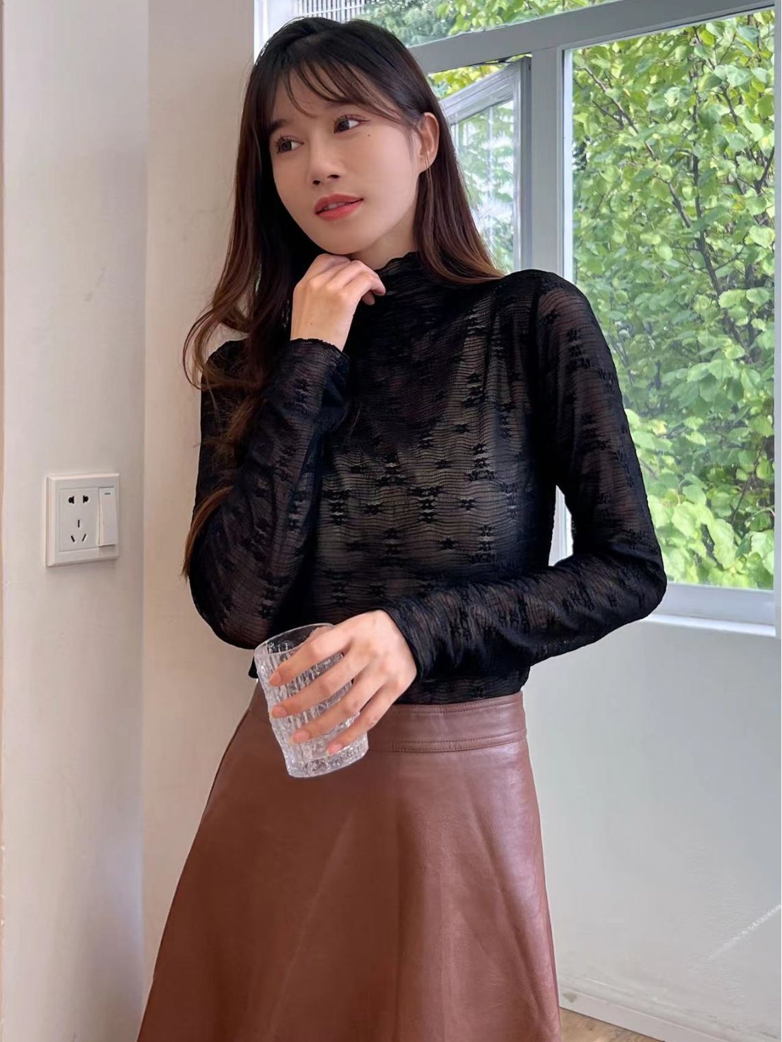 2023 early autumn new single thin flower bone lace clothing women's inner lace shirt sexy slightly transparent bottoming shirt boxed
