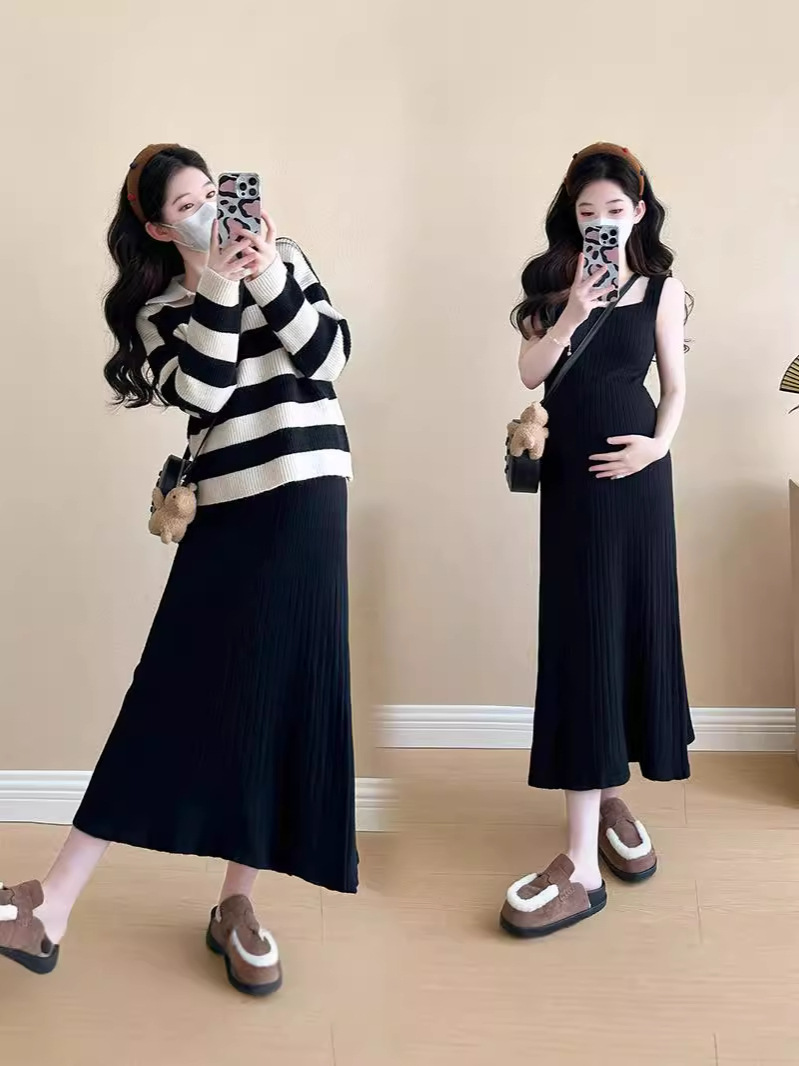 Pregnant Women's dress Autumn New Fashion Korean Style Striped V-Neck Knitted Sweater Elegant Slim Slip Skirt