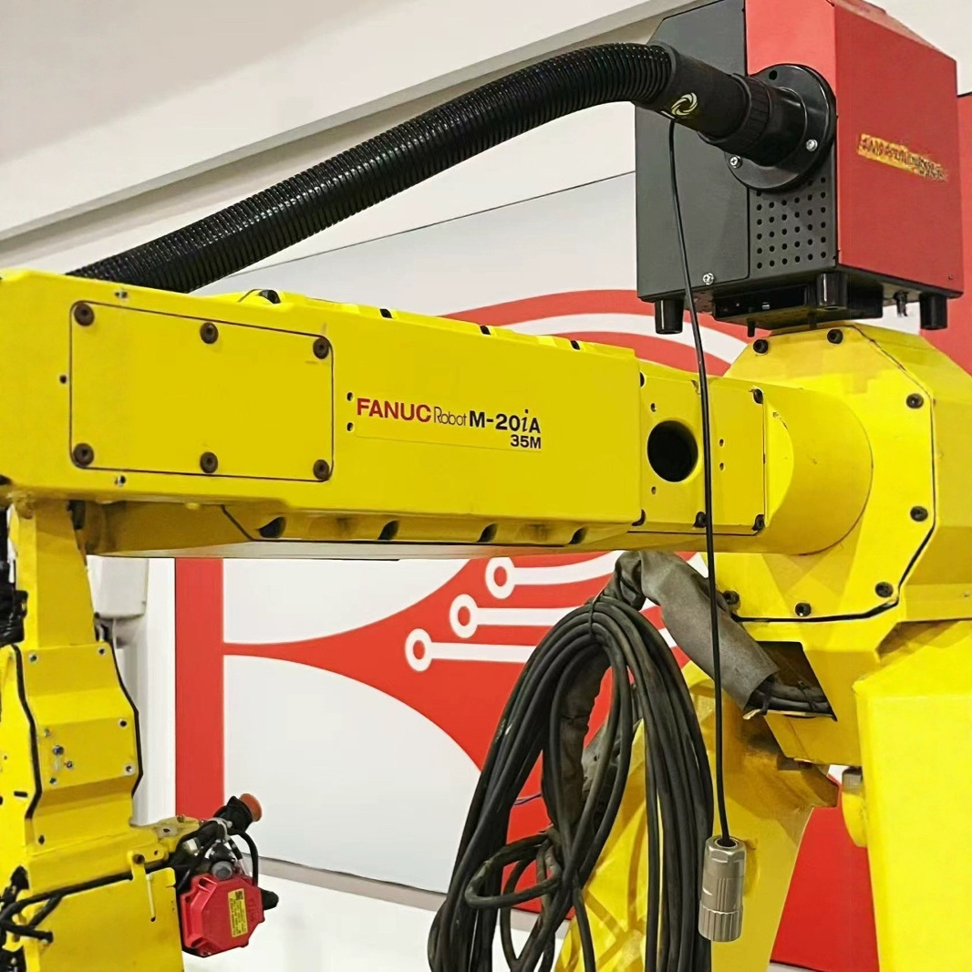 Подержанный робот Fanuc M-20Ia