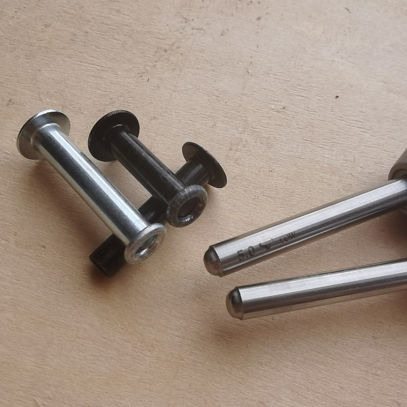 Rivet Machine Accessories Floating Needle Floating Die Original Punching Needle Punch Rivet Die Needle Floating Core Needle Accessories