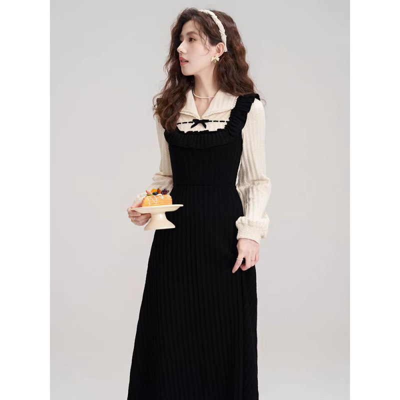 2024 Autumn and Winter New Hepburn Style Knitted Pregnant Women's Sweater Fake Two-piece Contrast Color Inner Elegant Breastfeeding Skirt