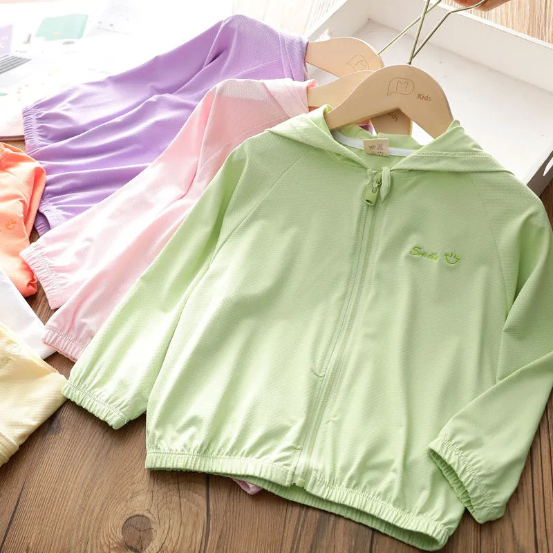 UPF50 + children's baby sun protection clothing summer boys and girls UV protection sun protection clothing children's lightweight ice silk coat