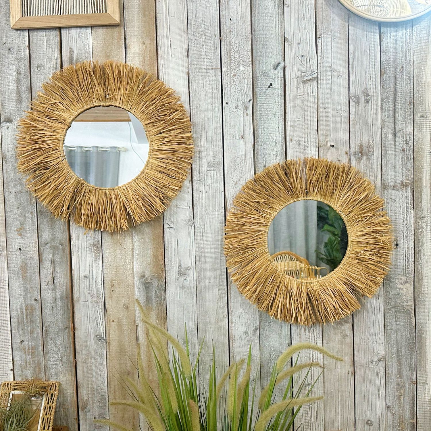 Retro Casual Round Raffia Hand-Woven Home Decoration Mirror Hotel Bed and Breakfast Wall Decoration Pendant